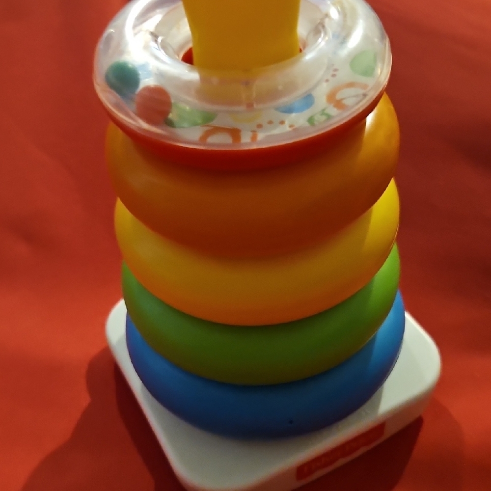 Fisher-Price Red and Yellow Learning Stacking Rings‎ - Picture 3 of 4